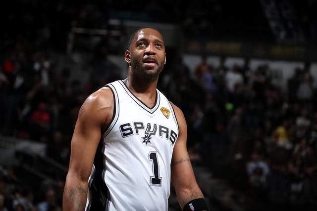 从专业赛场到“城市客厅” 中国垒球联赛探索赛事发展新路径